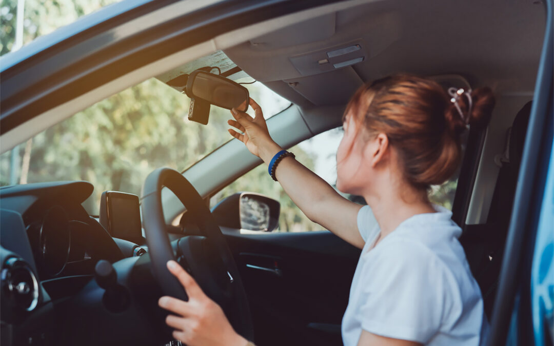 Eyes on the road, not distractions: Your guide to combatting distracted driving.